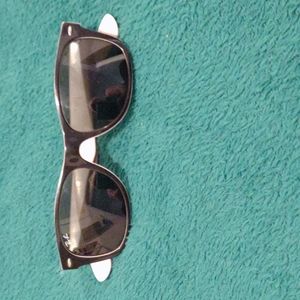 Ray-Ban new wayfarer sunglasses